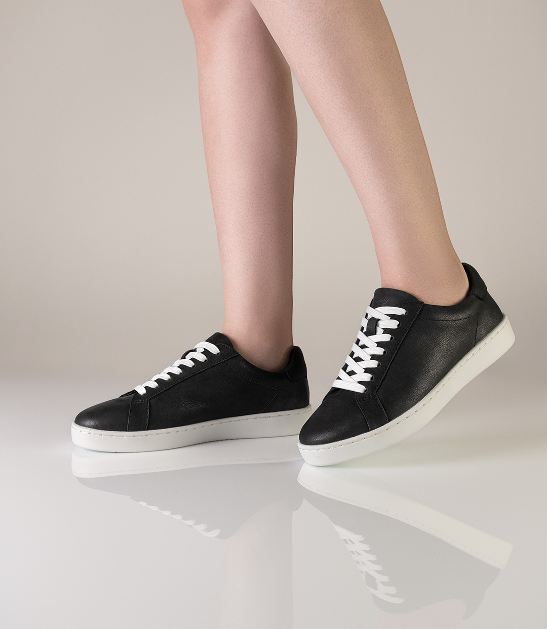 Anna Kern 7010 Sneaker - Image 2